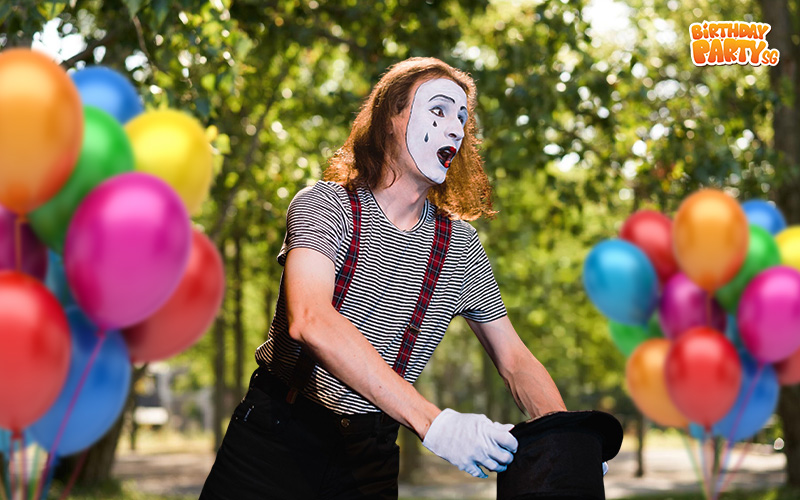 Magician entertainer performing at a birthday party in Singapore